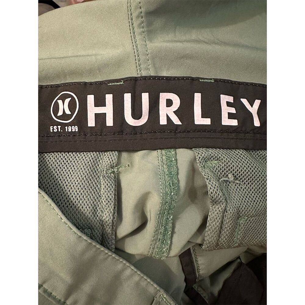 Hurley Men's Chino Shorts Size 34 Olive Green Casual Flat Front - Picture 5 of 7